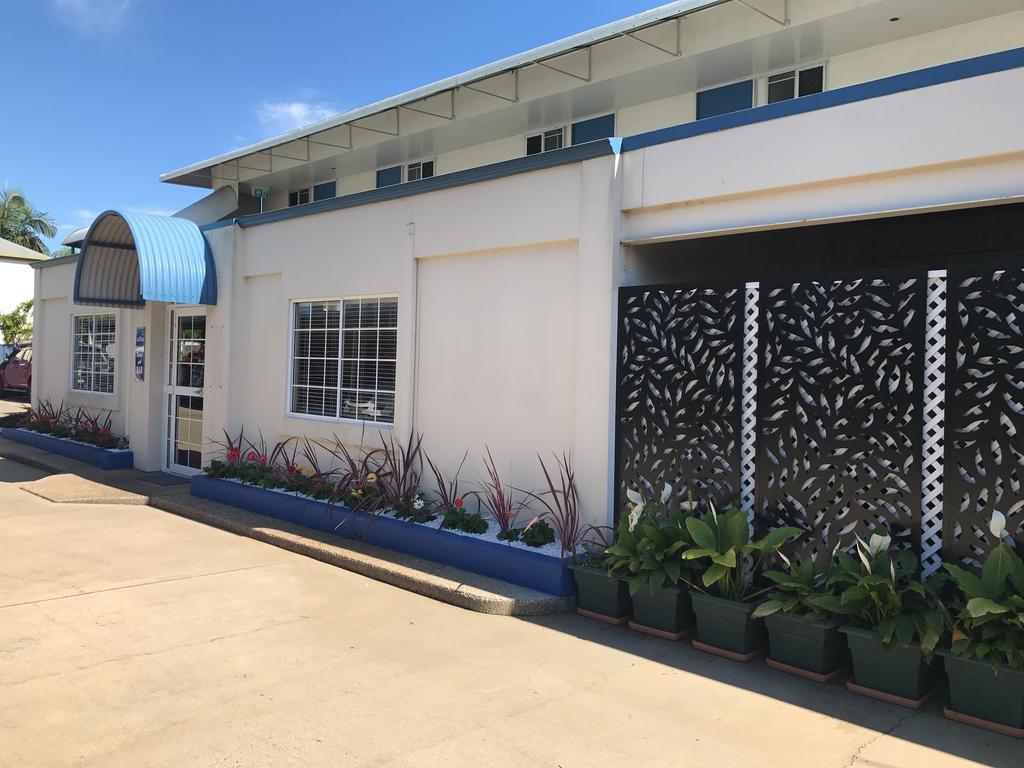 The Q Motel Rockhampton Exterior photo